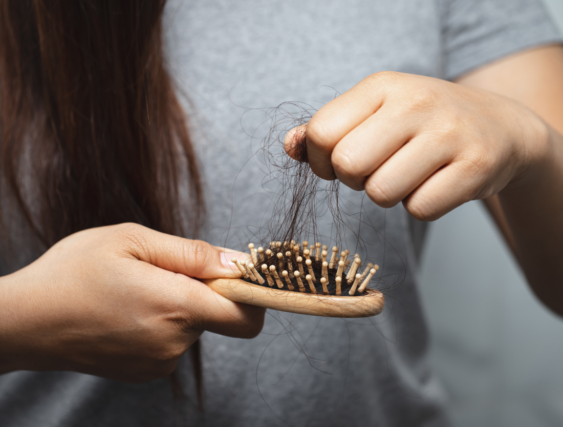 Ladies, how to tell if your hair is thinning...